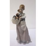 LLADRO FIGURE GROUP 'GIRL WITH PUPPIES I