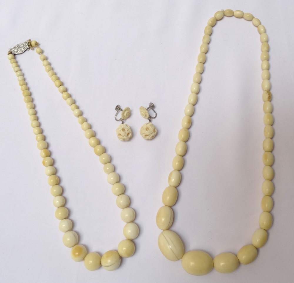 IVORY BEAD NECKLACE