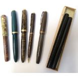 COLLECTION OF VINTAGE FOUNTAIN PENS comprising two Parker Duofold with 14K gold nibs;