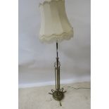 A VICTORIAN BRASS FLOOR STANDARD LAMP,