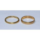 Two various 22ct gold wedding rings, 6.23 grams