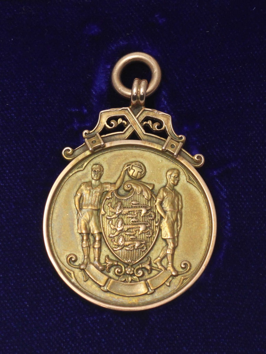 A 14ct gold 1939 FA Cup Final Winners Medal to Portsmouth Full-back Lewis Morgan (30th April 1911- - Image 2 of 5