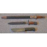 A 1907 pattern British WWI (issue date Nov. 1917) bayonet, 55.5cm with scabbard, together with a