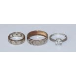 A 9ct gold and white metal gents ring set with a white stone, size U/V, together with a 9ct white