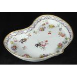 An 18th century 'Champions' Bristol Porcelain dish of 'heart' or 'kidney' shape, decorated with