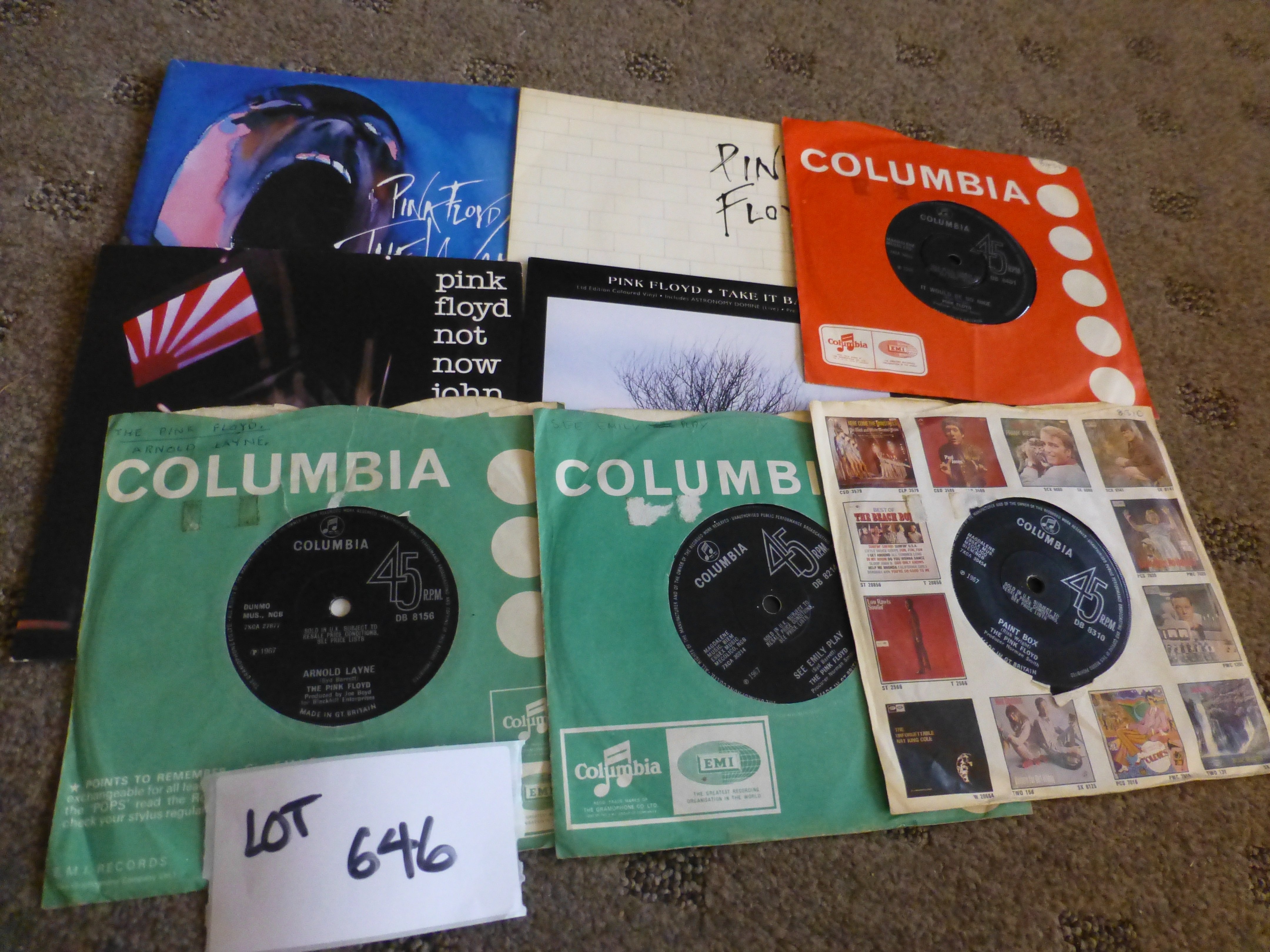 Records : Pink Floyd - a collection of rare 7" sin