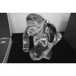 AN EXTREMELY RARE FINE QUALITY LARGE BACCARAT 'SILVER BACK' GORILLA SCULPTURE COMPLETE WITH