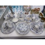 A JOHNSTON BROTHERS INDIES DINNER SET 40 PIECES