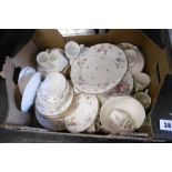 A MIXED ASSORTMENT OF CHINA