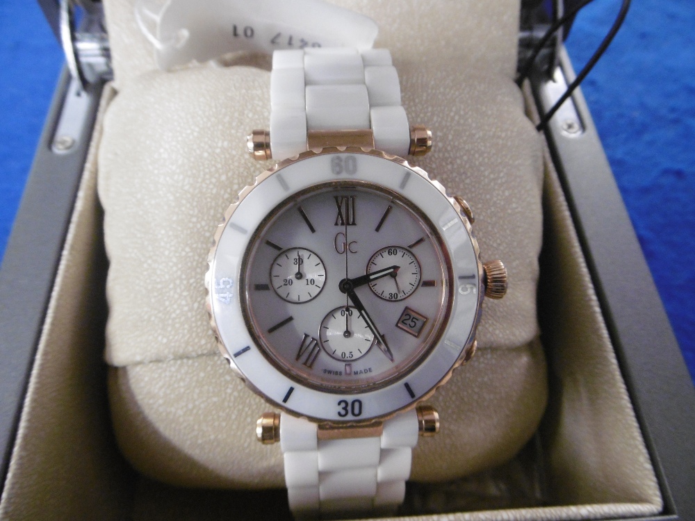 A CONTEMPORARY GC LADIES CHRONO ROSE AND CERAMIC WATCH WITH BOX AND PAPERWORK