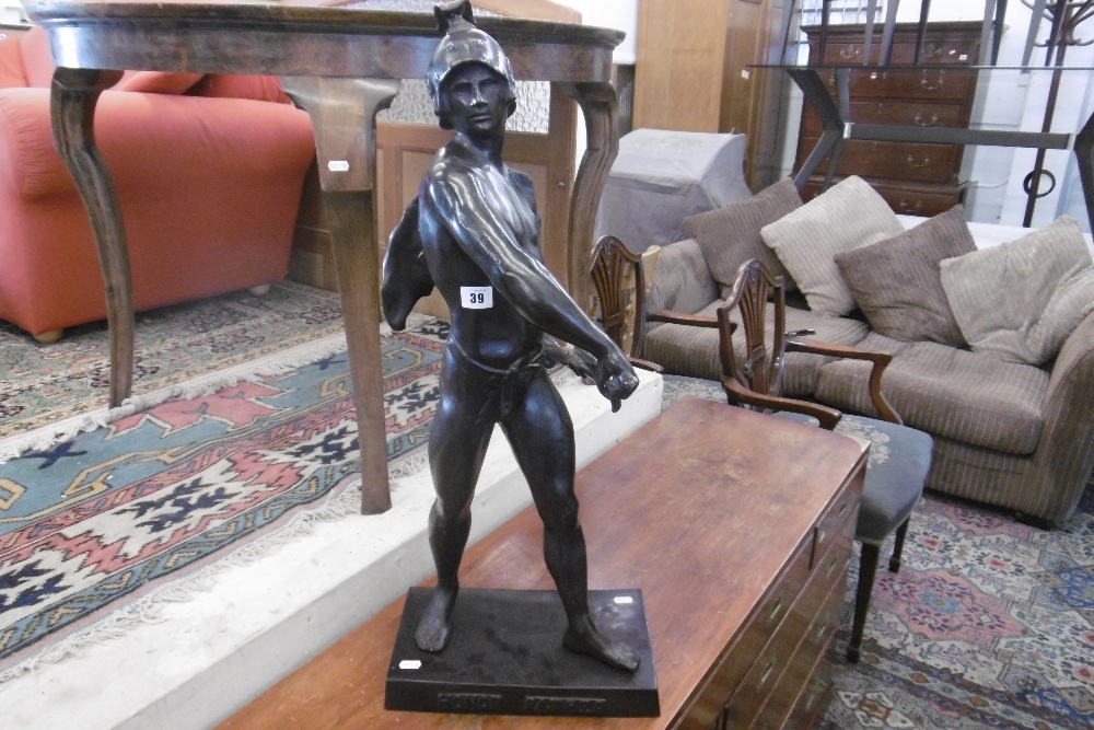 A LARGE BRONZE OF A ROMAN SOLDIER WITH SWORD - Image 2 of 2