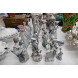 A COLLECTION OF BOXED LLADRO FIGURINES (17) PLUS ONE A/F