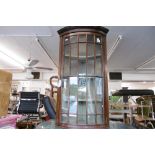 19TH CENTURY MAHOGANY CORNER CABINET