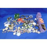 A LARGE QUANTITY OF COSTUME JEWELLERY