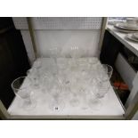 A QUANTITY OF GLASSWARE