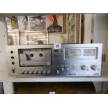 A BINATONE 01-6764 STEREO TAPE DECK