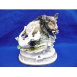 A 19TH CENTURY CONTINENTAL PORCELAIN FIGURE GROUP, WILD BOAR AND HUNTING DOG AFTER MEISSEN,