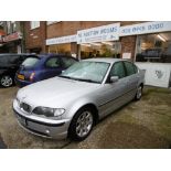 2004 (04) BMW 320i SE 5 SPEED, TITANIUM SILVER METALLIC WITH CHARCOAL CLOTH INTERIOR, 186,