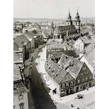 Künstlerphotographie - - Lauterwasser, Siegfried. Bayreuth, Blick vom Schlossturm auf Stadtkirche