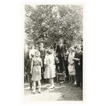 Berlin - - Sass, Bert. Robert Kennedy. Besuch in Berlin im Sommer 1964. 37 Original-Photographien.