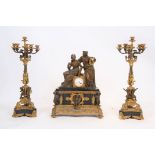 GARNITURE DE CHEMINEE "AUX BEAUX ARTS" XIXè En bronze à double patine richement [...]