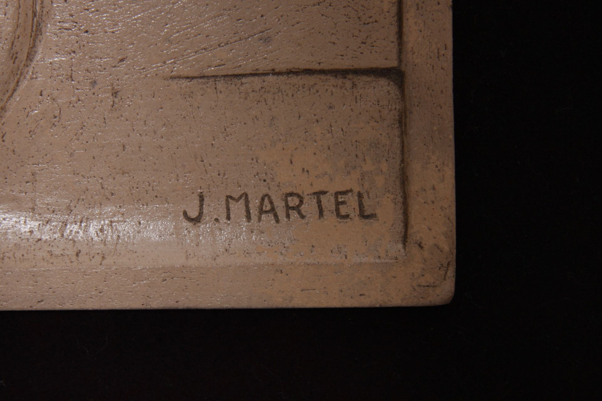 BAS RELIEF "LE BOLIDE" DE JOEL MARTEL (1896-1966) Moulage en terre cuite [...] - Bild 3 aus 4