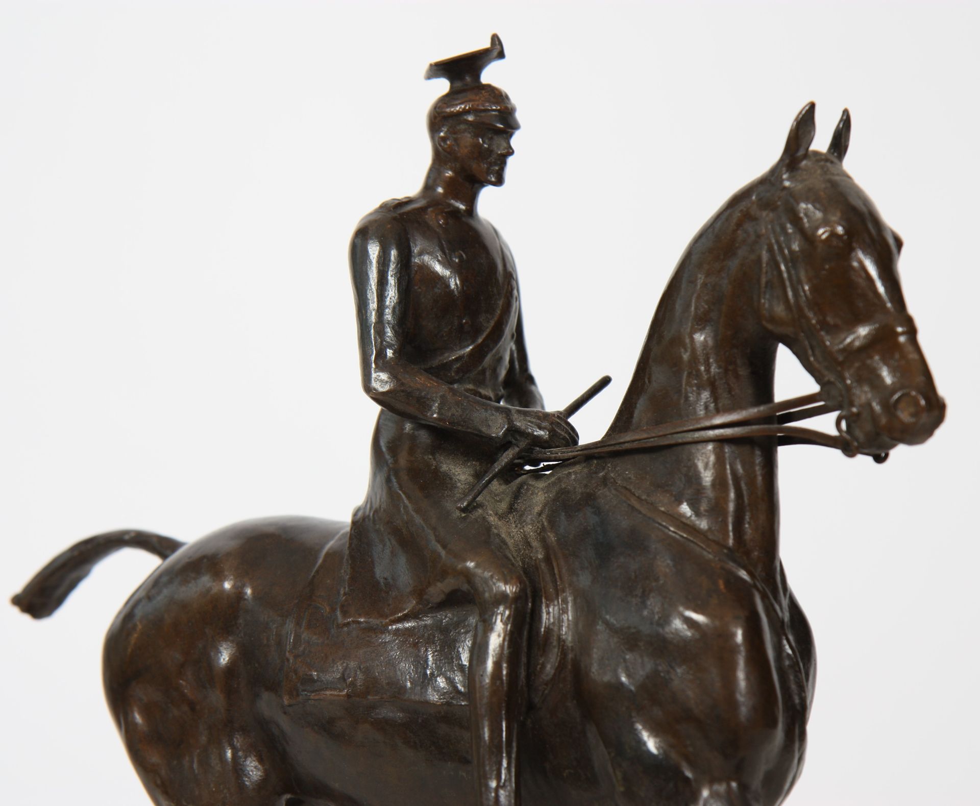 BRONZE "OFFICIER DE CAVALERIE A CHEVAL, LE KRONPRINZ GUILLAUME DE HOHENZOLLERN" DE [...] - Bild 4 aus 4