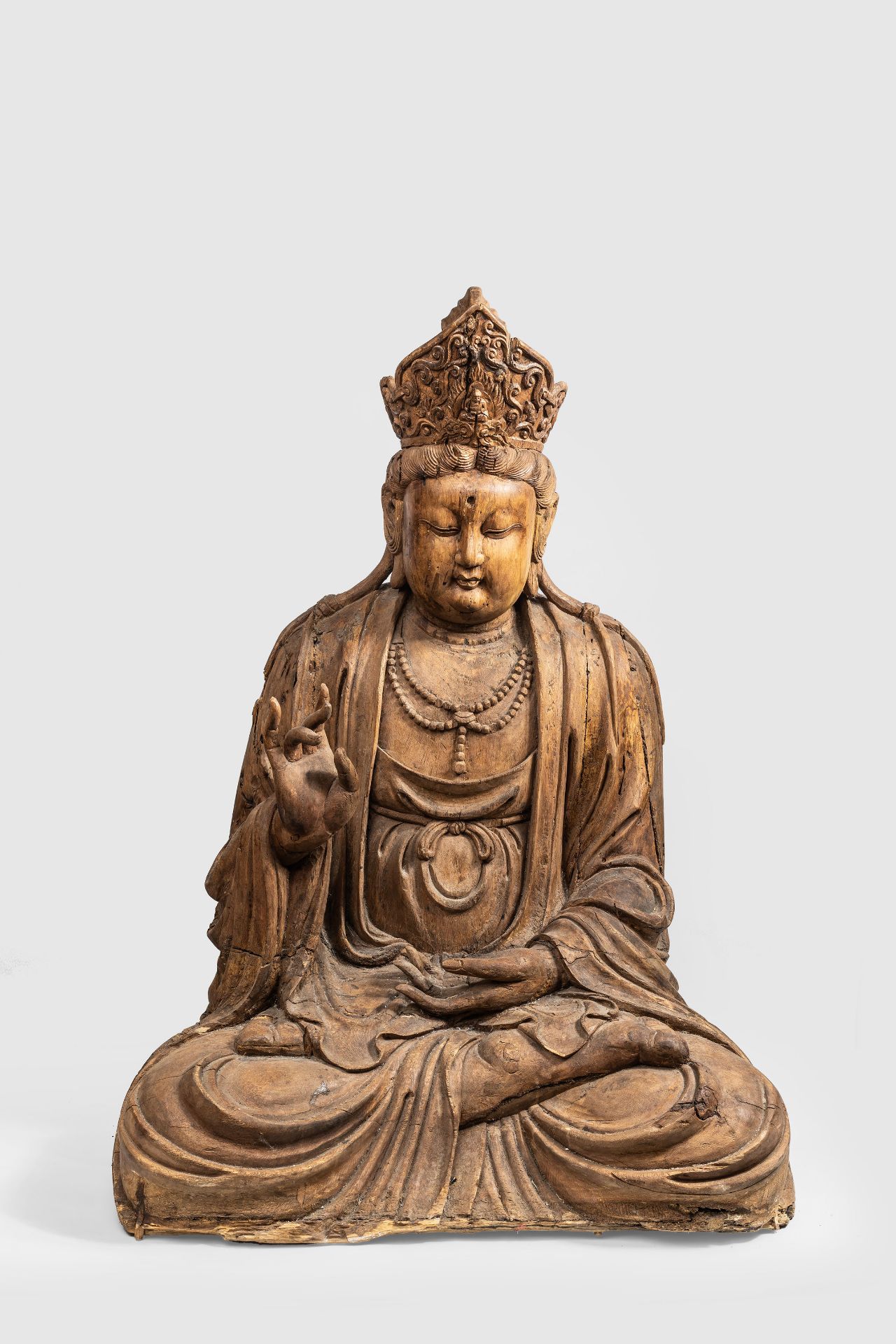 Le Boddhisattva Kwan Yin assis en méditation coiffé d'un diadème incorporant [...] - Bild 2 aus 5