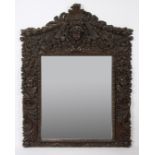 IMPORTANT MIROIR BAROQUE ITALIEN XIXè En bois fruitier richement sculpté, à motifs [...]