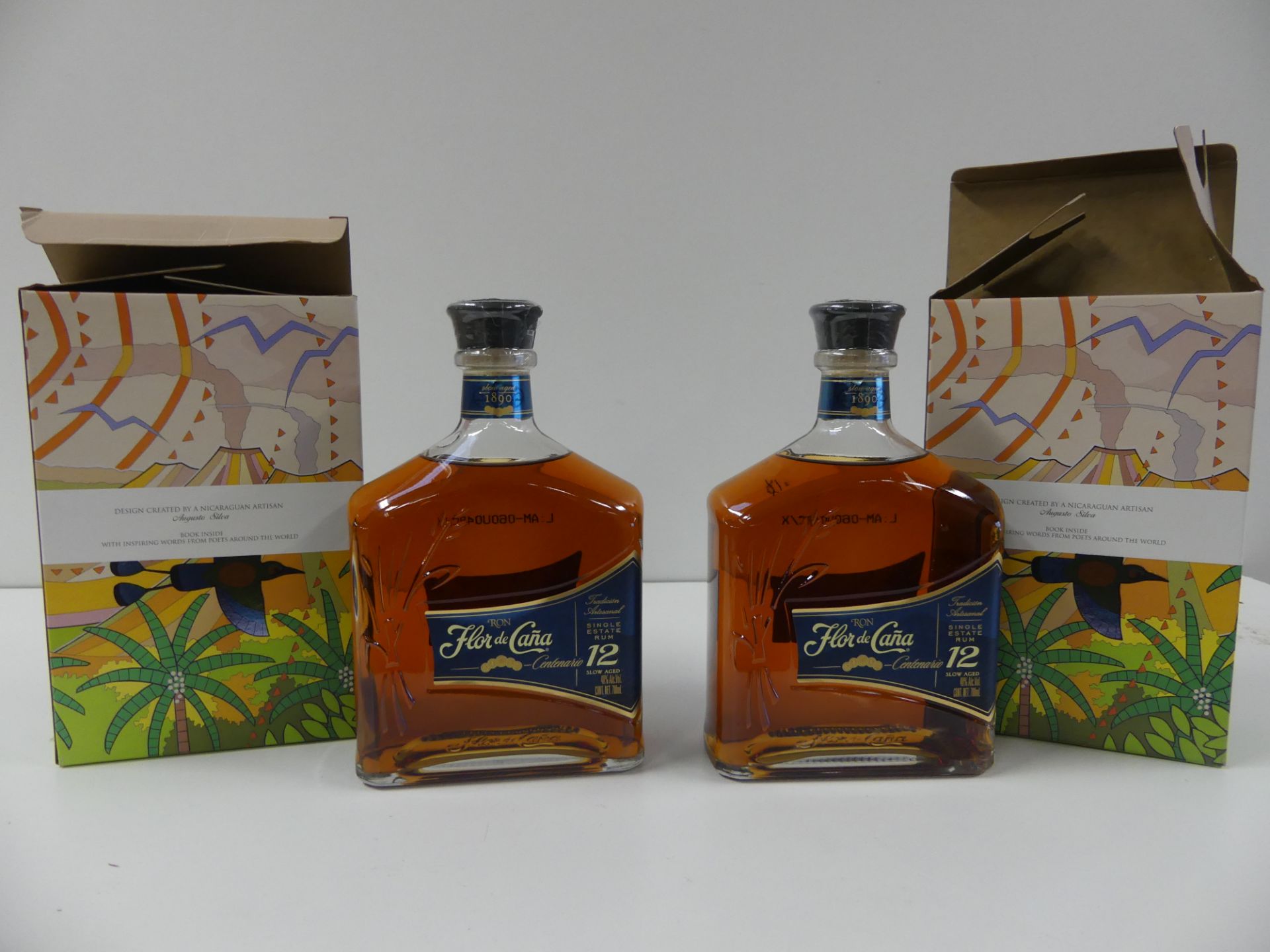 2 Coffrets de Rhum Flor de Cana Tradition Artisanale du Nicaragua 12 ans d'âge [...]