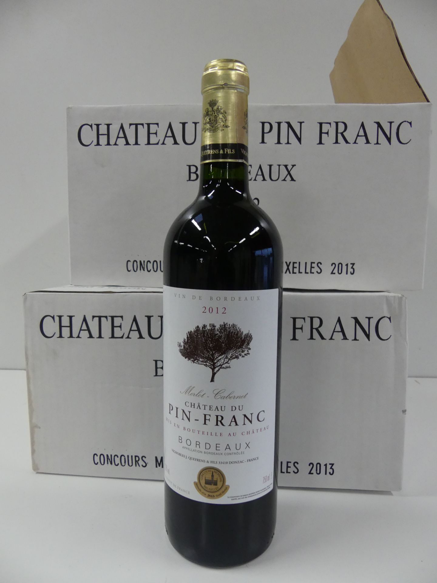 12 Château Pin Franc Bordeaux Médaille d'Or Vignobles J. Queyrens 2012 -