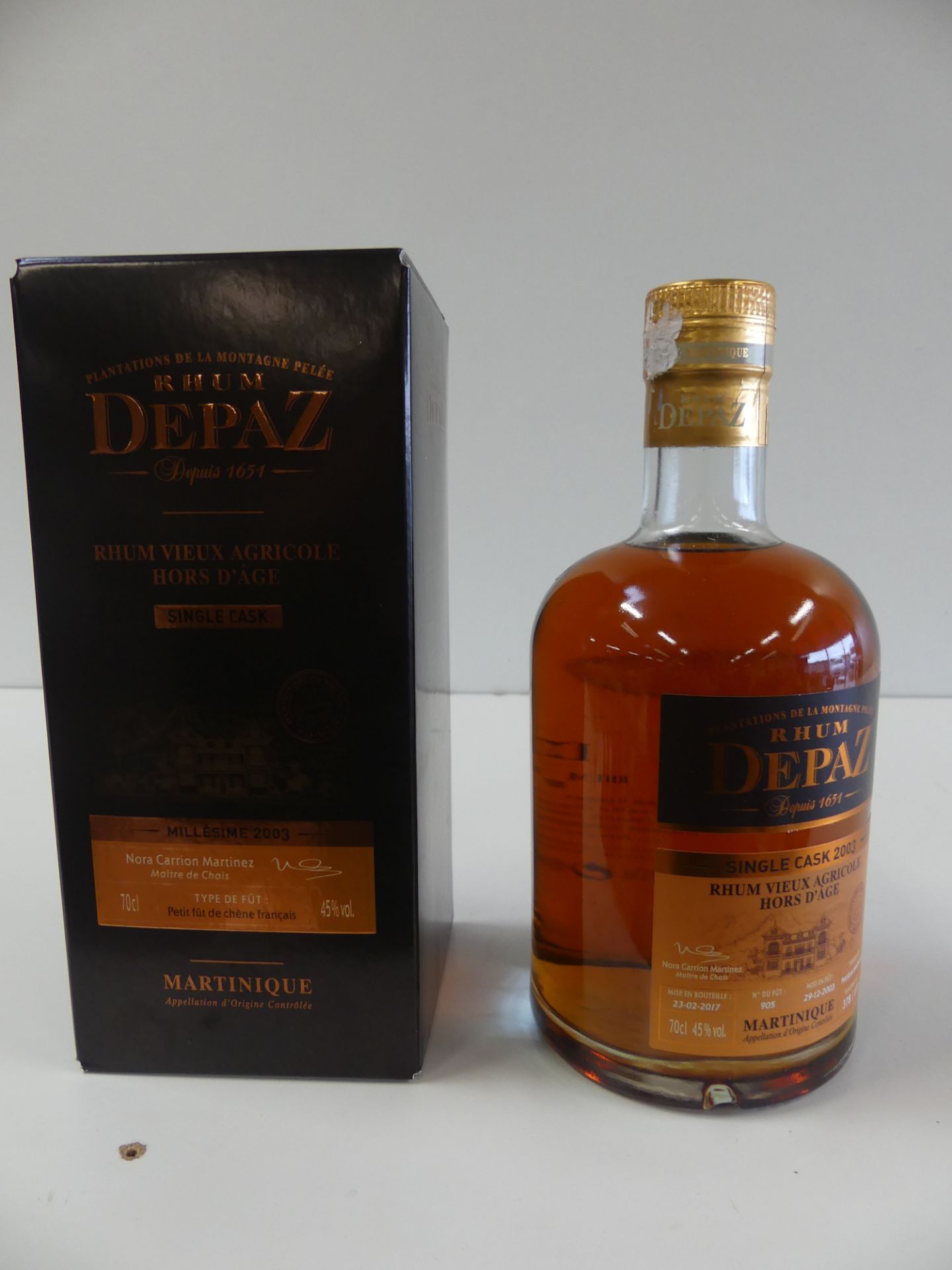 1 Coffret d'1 Rhum Depaz Rhum Vieux Agricole de la Martinique Hors d'âge Single Cask [...]