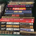 BOND BOOKS - Collection of approx 39x mo