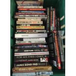 BOND BOOKS - Collection of approx 83x Bo