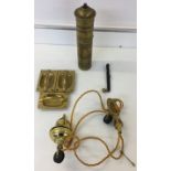 MIXED BRASS ITEMS - Lot to include 5 bra