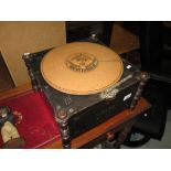 Early 20th century table top Ariston Organette disc music player with discs