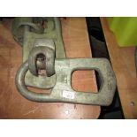 4 x 10 ton shackles (shipping interest )