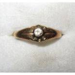 18 ct gold ring set with single diamond size 59 2 g
