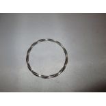 Solid silver rope twist bangle London 1973 20 g