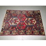 Semi antique Persian wool rug 140 cms x 103 cms