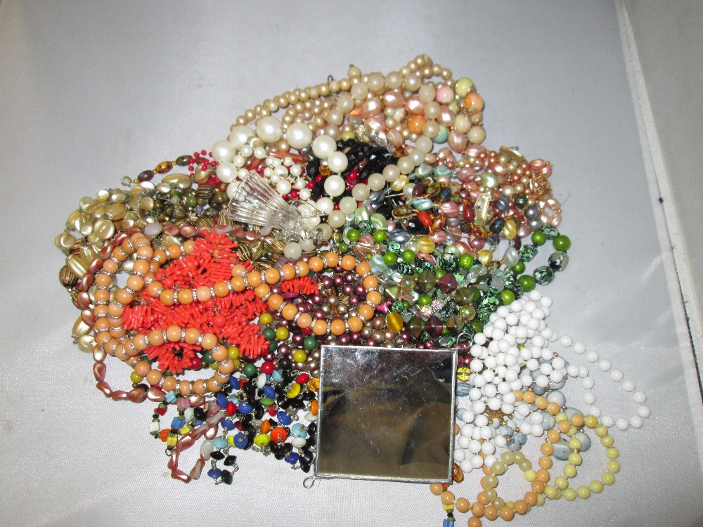 Bag of costume jewellery