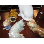 Various cat 7 pig ornaments