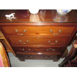 Early 20th century Georgian style mahogany chest of drawers on bracket feet