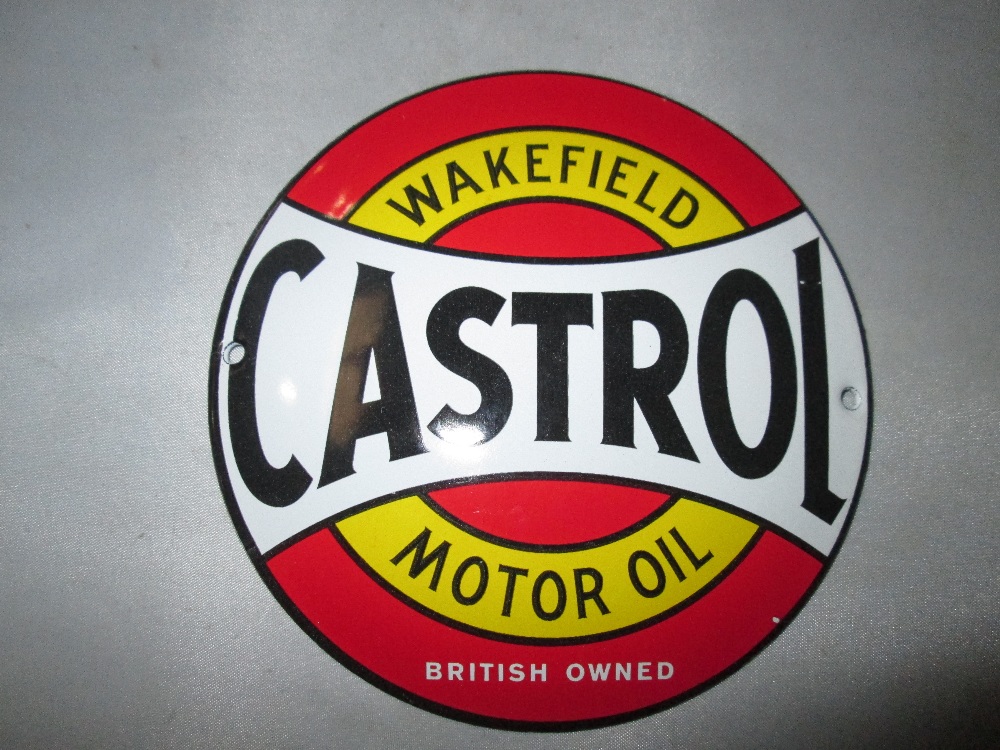 Vintage style enamel sign : Castrol