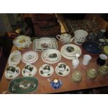 Assortment of studio pottery and other decorative china : Wedgwood Bermuda dinner ware,