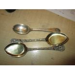 Pair of gilded silver jam spoons London 1894 Goldsmiths & Silversmiths Co.