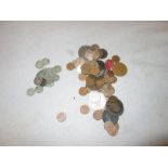 Approx 33 g of pre 1947 silver coins,