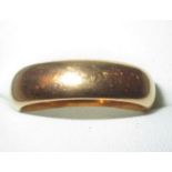 22 ct gold wedding band size 52, 11.