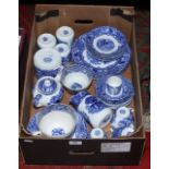 A quantity of George Jones & Sons tea and dinnerwares decorated in the Abbey pattern.