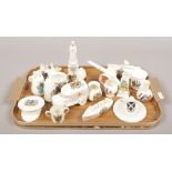 A tray of crested ware to include Arcadian, Carlton, Goss etc.